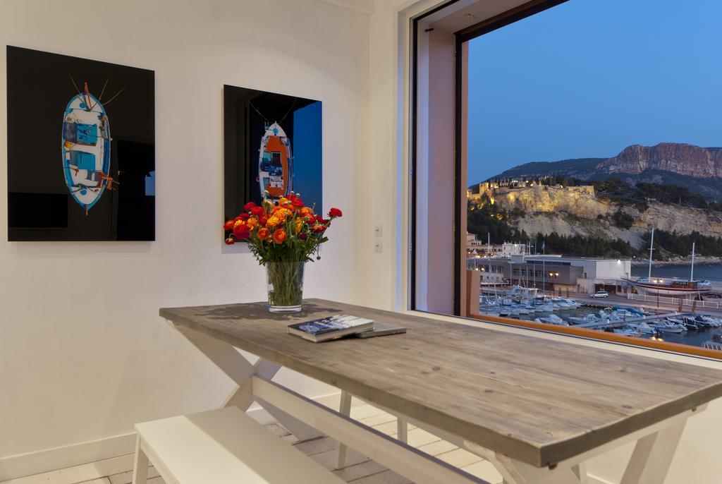 Les Barques, Vue Splendide Sur Le Port De Cassis Apartamento Quarto foto