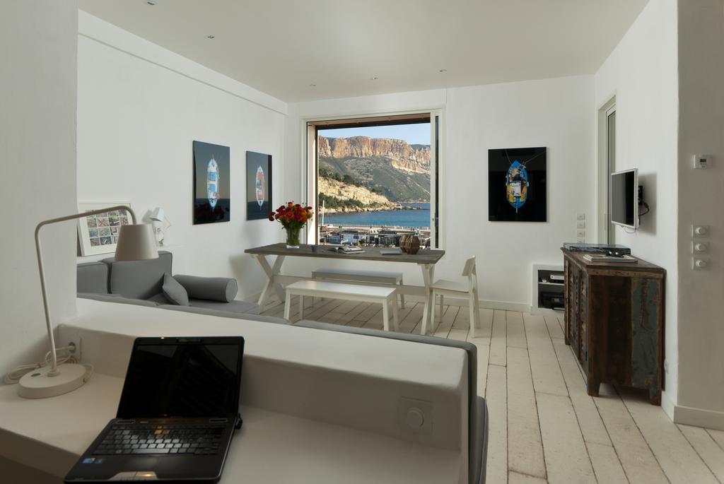 Les Barques, Vue Splendide Sur Le Port De Cassis Apartamento Quarto foto