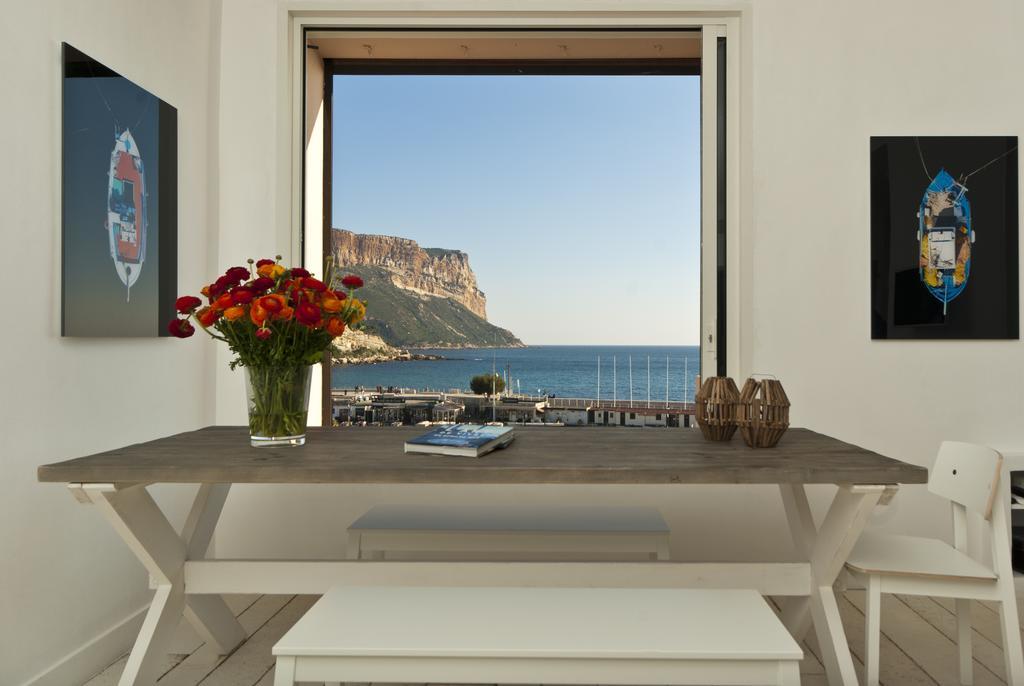 Les Barques, Vue Splendide Sur Le Port De Cassis Apartamento Quarto foto