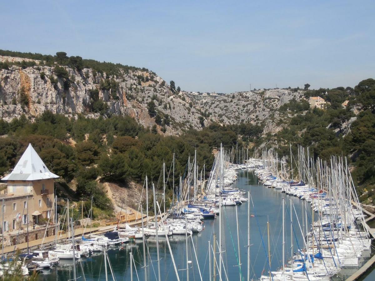 Les Barques, Vue Splendide Sur Le Port De Cassis Apartamento Exterior foto